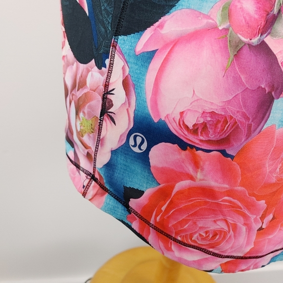 LULULEMON | Floral Tank Top Size 4 - Picture 2 of 9